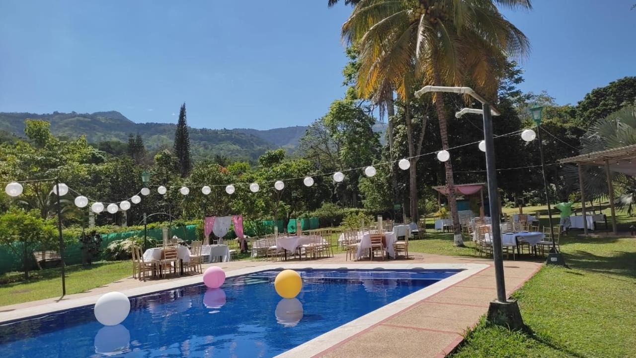 Hotel Playa By Marbar Hoteles Villeta Esterno foto