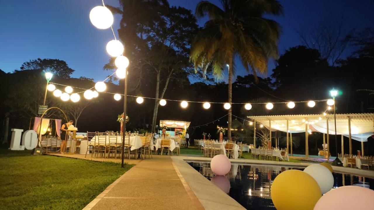 Hotel Playa By Marbar Hoteles Villeta Esterno foto